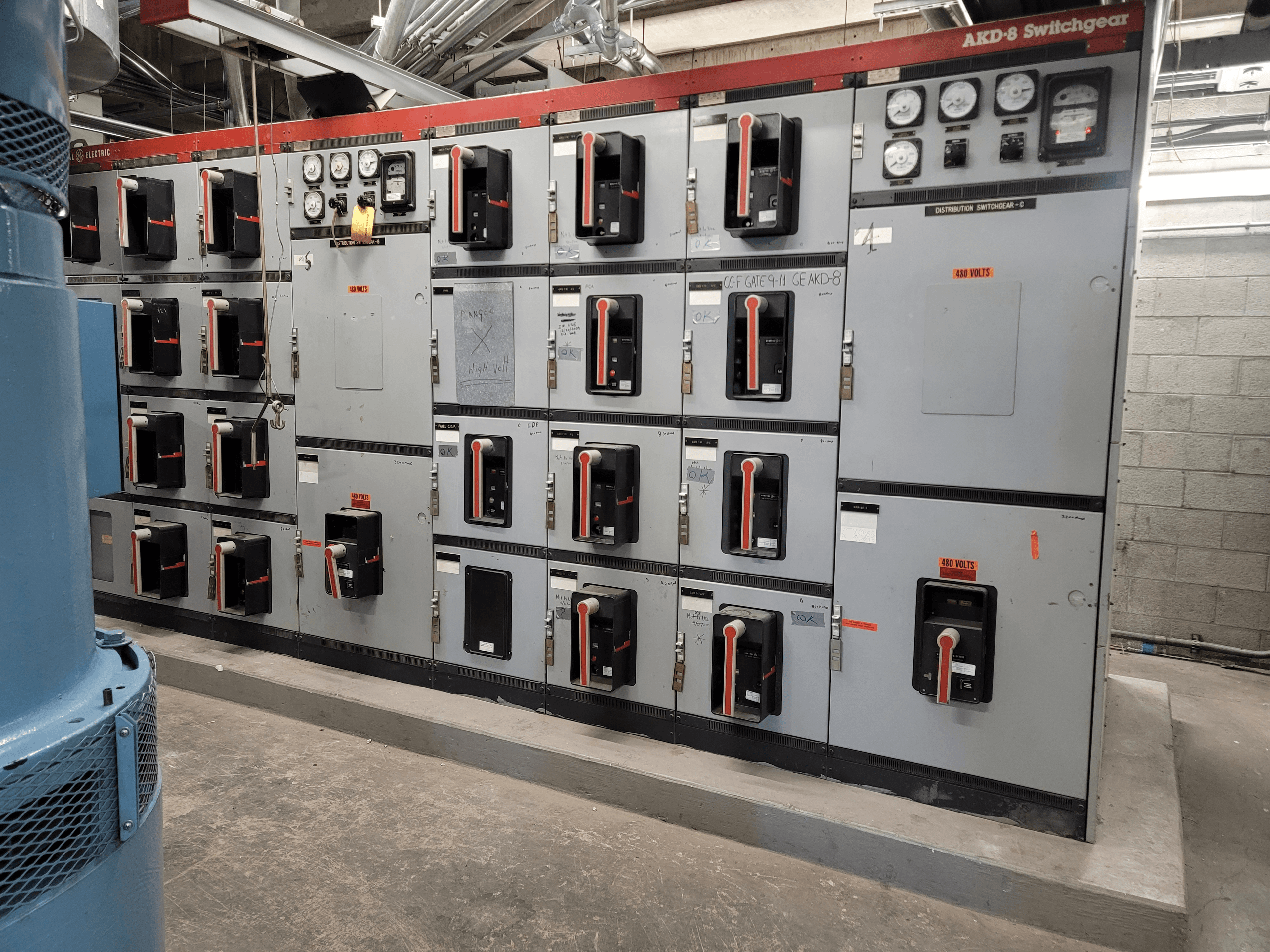 Concourse F – Feeder Cable Replacement & Power Shutdown Coordination